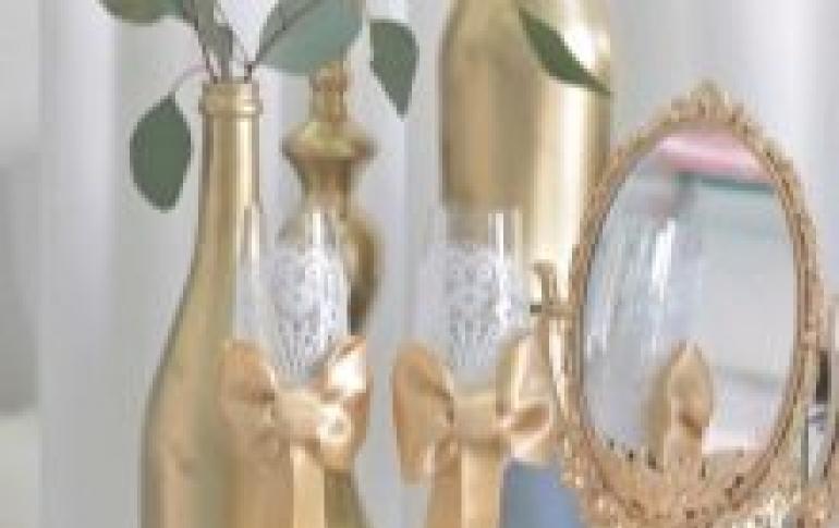 Jak ozdobić kieliszki dla nowożeńców własnymi rękami Jak zrobić dekoracje na kieliszki