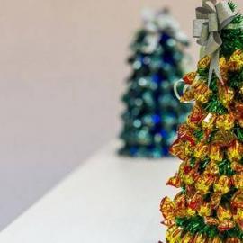 Vianočný strom z Candy s vlastnými rukami - ako robiť doma
